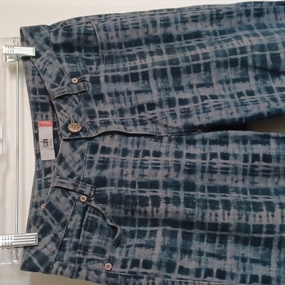 CAbi #3047 Skinny Grid Print Stretch Jeans ** Sz 8 - Picture 4 of 10